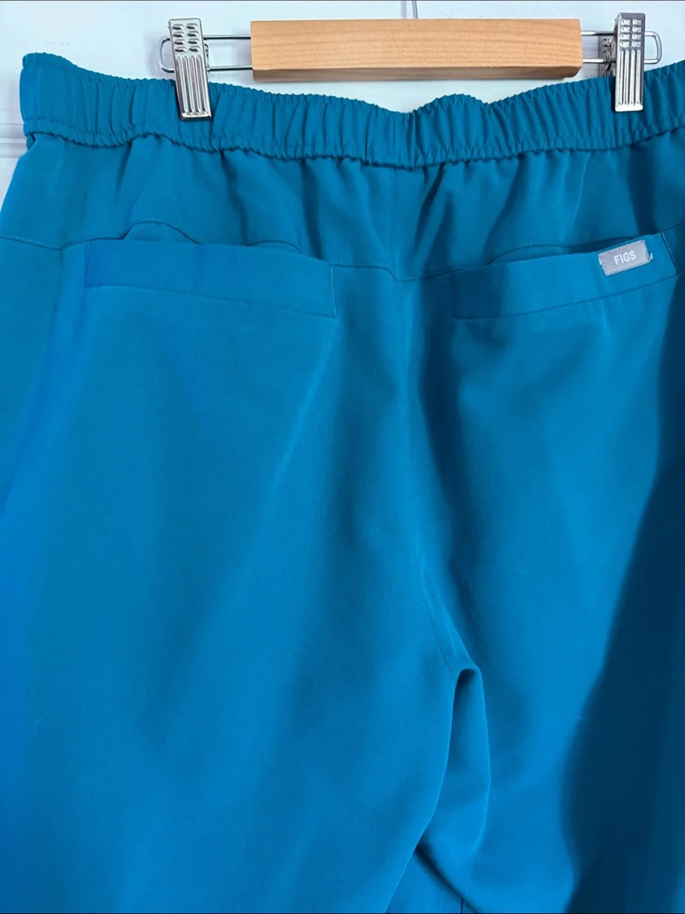 Figs Teal men's Jogger Scrubs